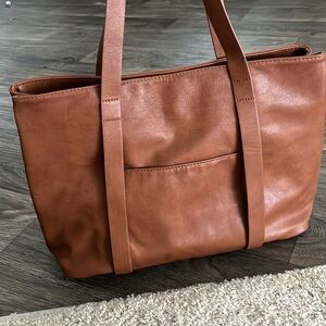 Universal Threads carry on bag